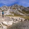 Attraversando un torrente