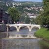 Ponte sul fiume