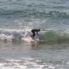Surfista sulla costa dell\'Algarve