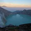 Lago Ijen all'alba