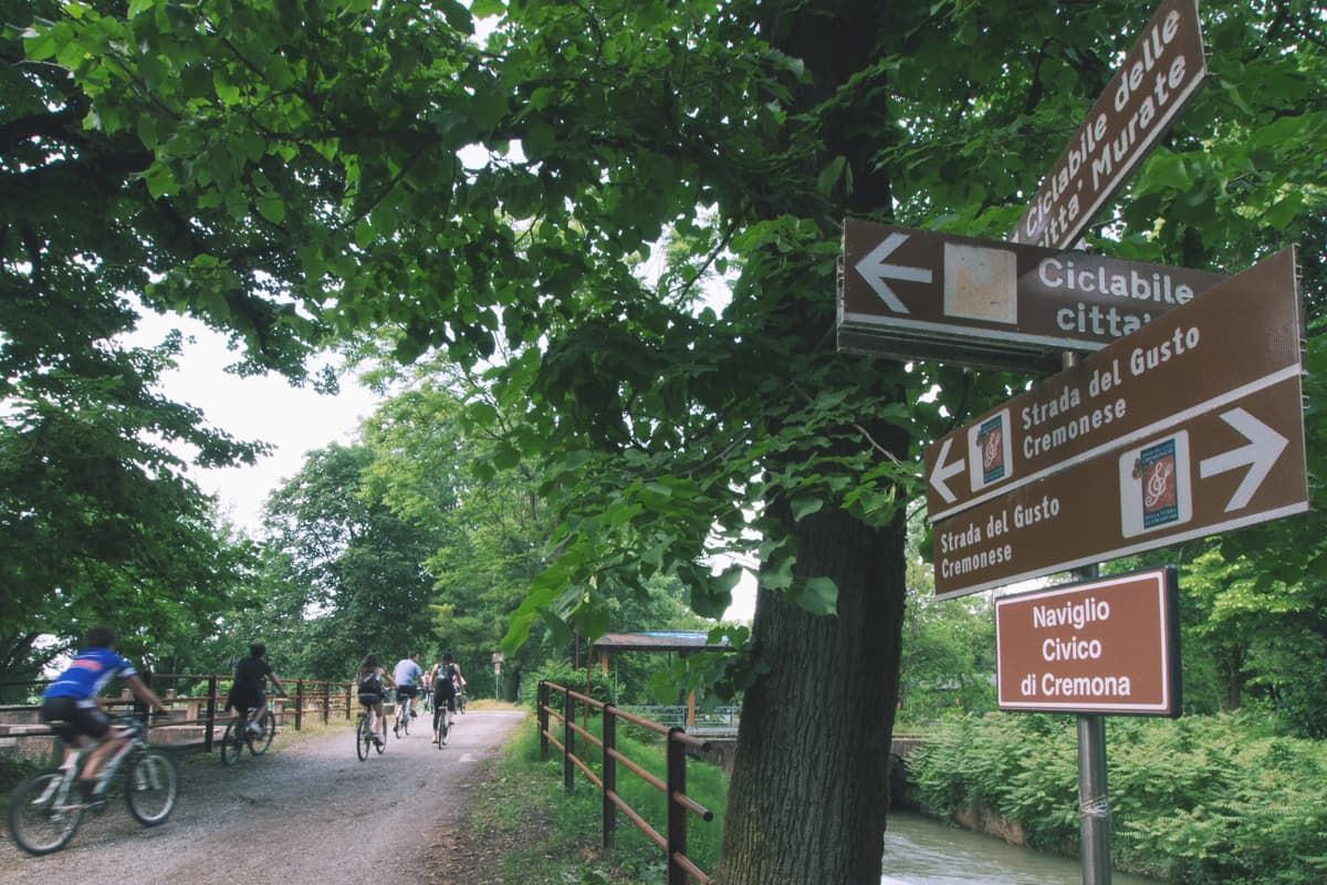 Ciclabile delle Città Murate   Tombe 2