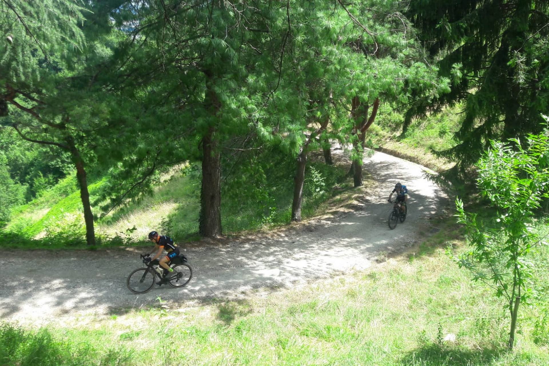 Béo BEF Gravel sulle colline moreniche del Garda