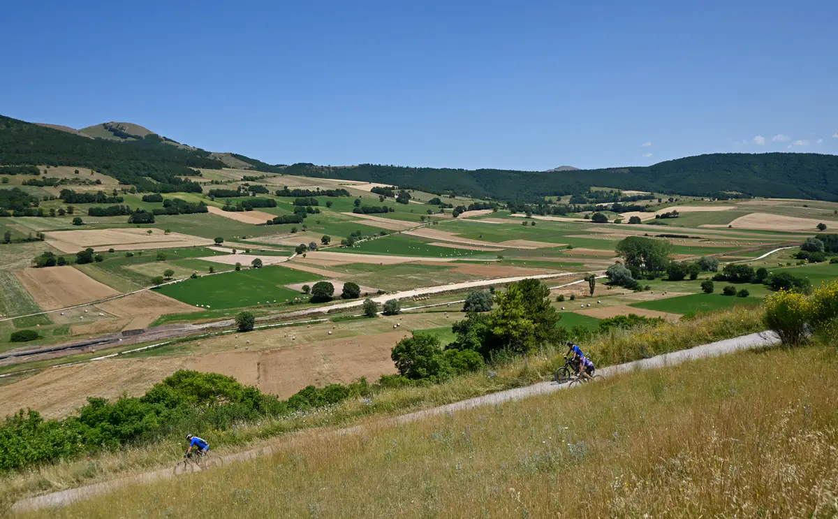 05 augh umbria bikepacking