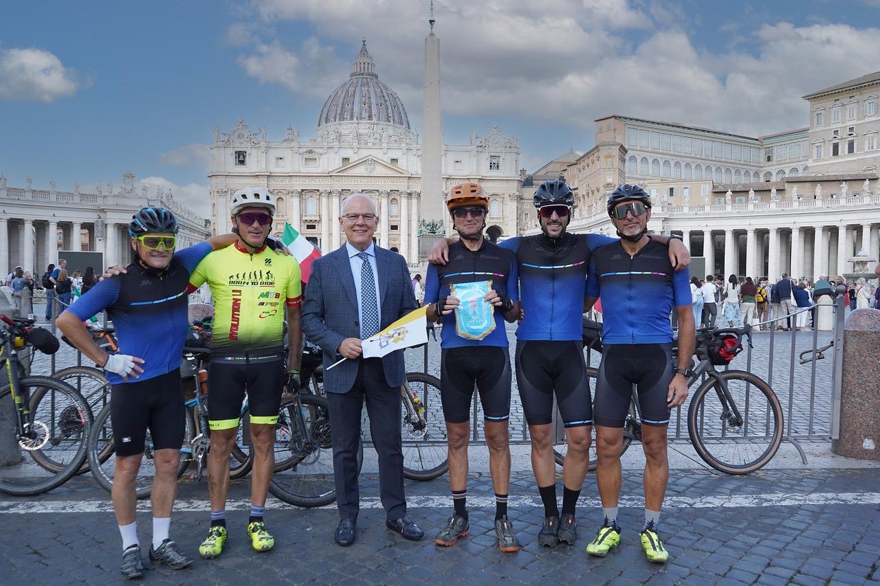 La Via Francigena in Bicicletta: da Brindisi a Roma per la Prevenzione e la Ricerca contro il Cancro