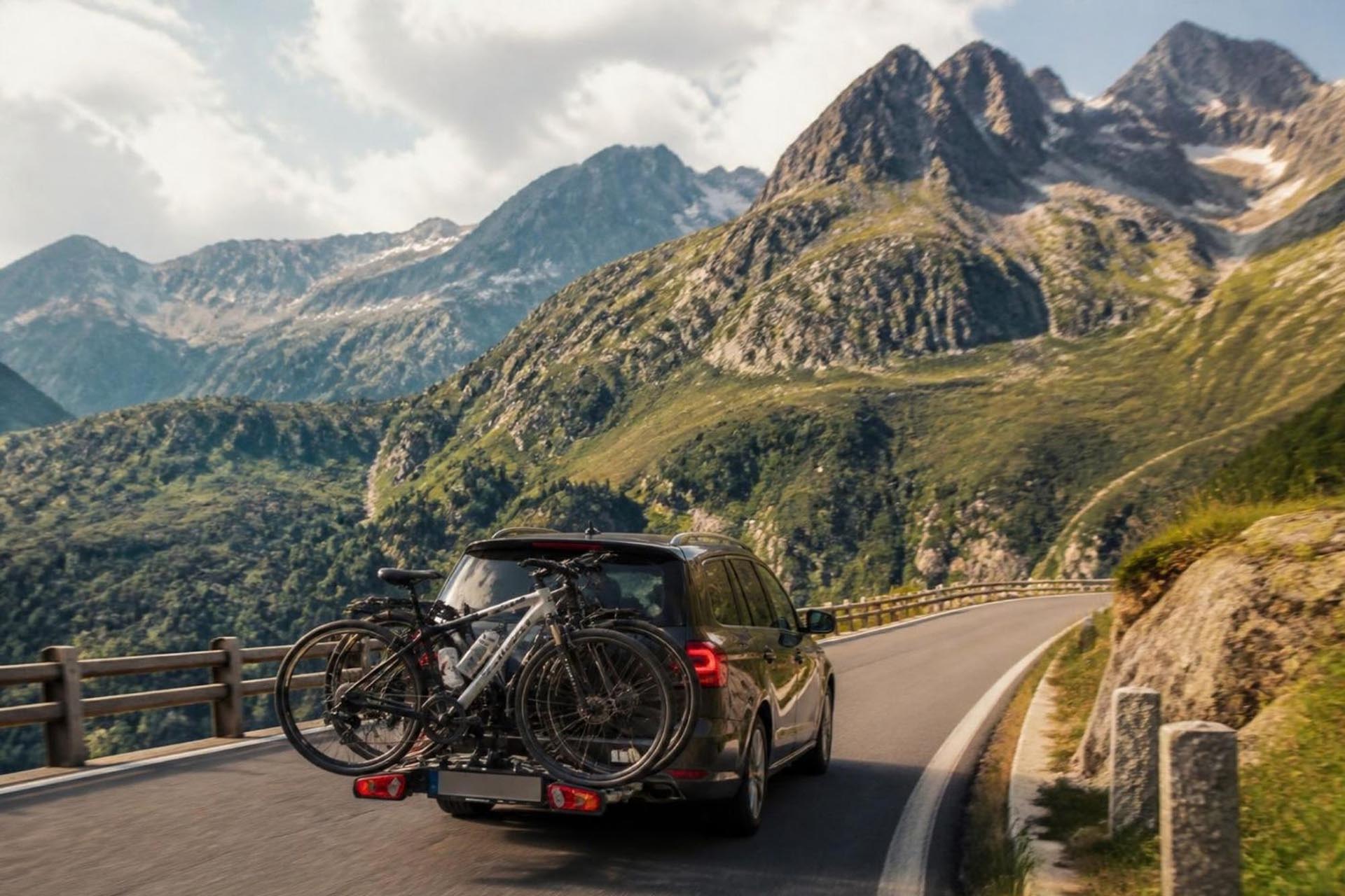 Road trip con auto e bici: come gestire trasporto, bagagli e sicurezza