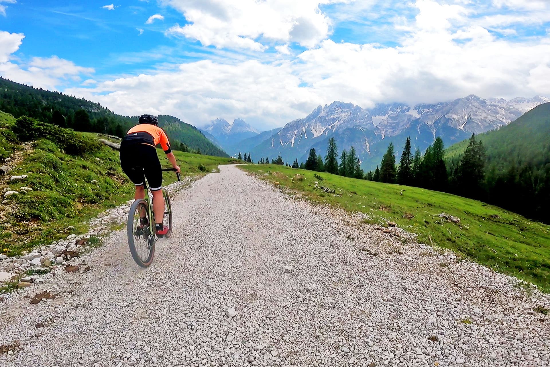 Gravel in Dolomiti