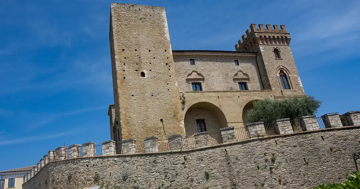 castello ducale crecchio