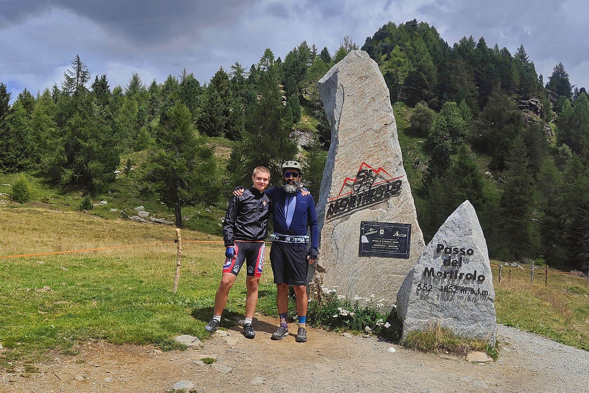 Gavia e Mortirolo in bicicletta, anello di 2 giorni sui grandi passi lombardi