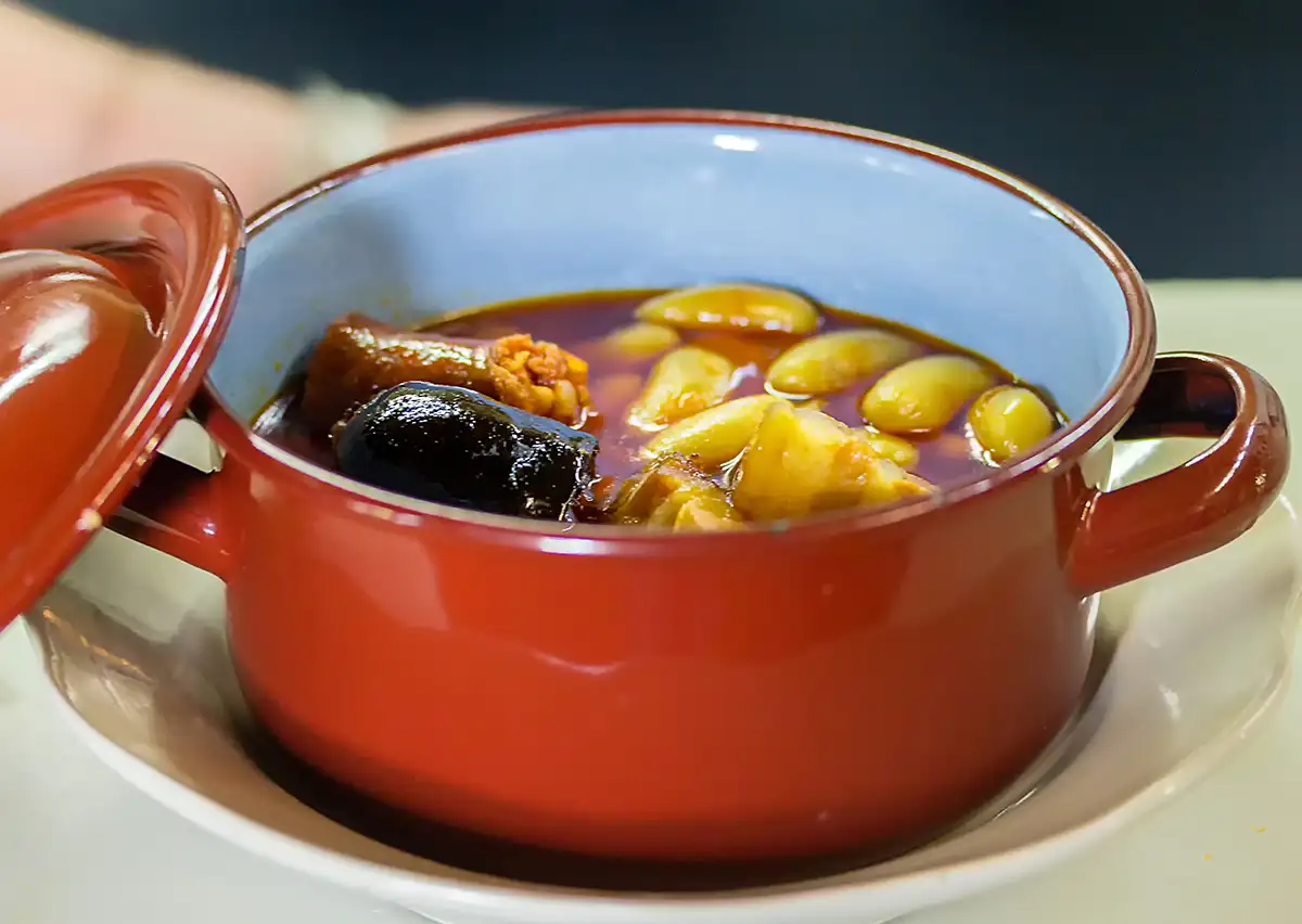 GASTRONOMÍA fabada