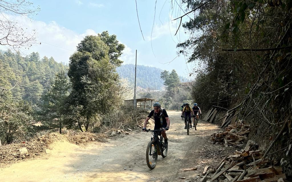 Nepal in bici