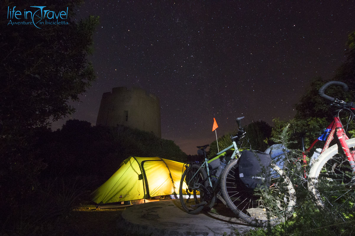 25 orientale sarda in bici notte sotto le stelle