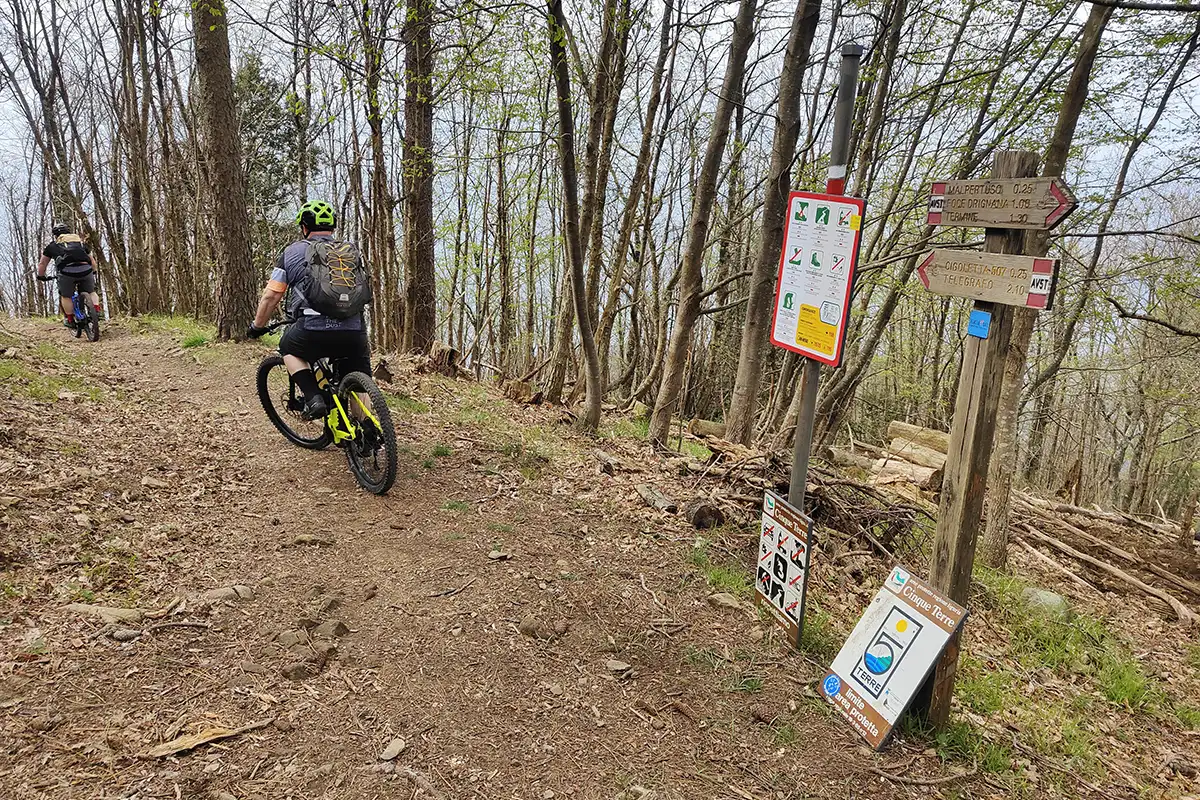 alta via delle 5 terre in mtb