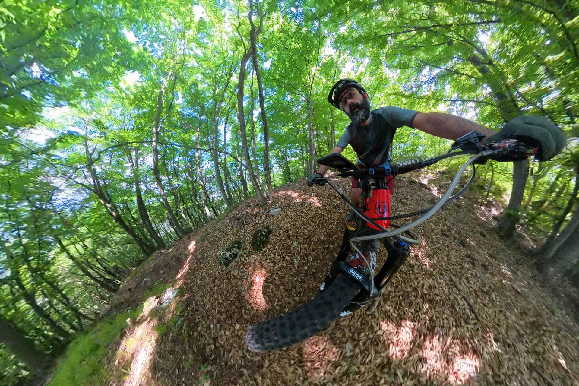 Sentieri Neverland e BES in Marzola in MTB