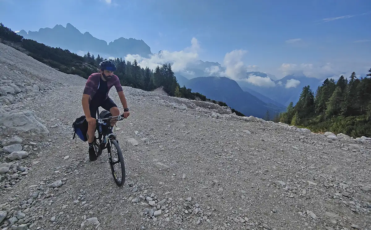 carestiato giro monte civetta in gravel