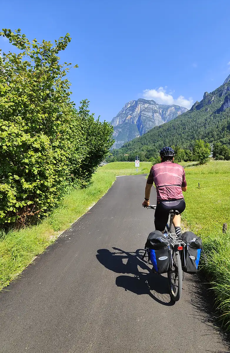 ciclabile giro monte civetta in gravel