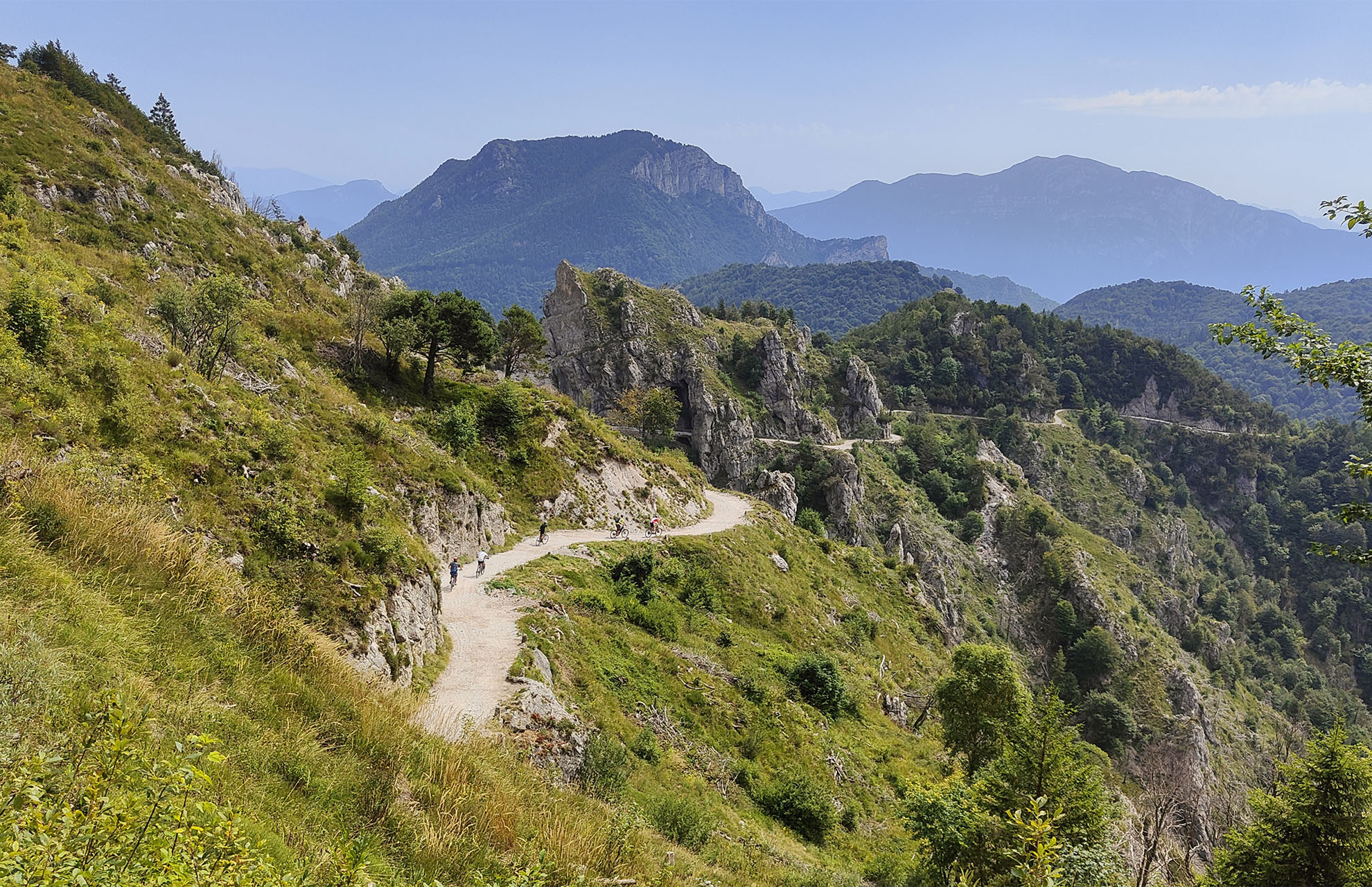 Ponale, punta Larici e passo Tremalzo da Riva del Garda