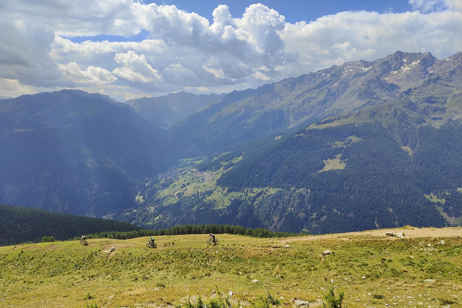 Passo Cercen in MTB tra val di Rabbi e val di Peio nel parco dello Stelvio