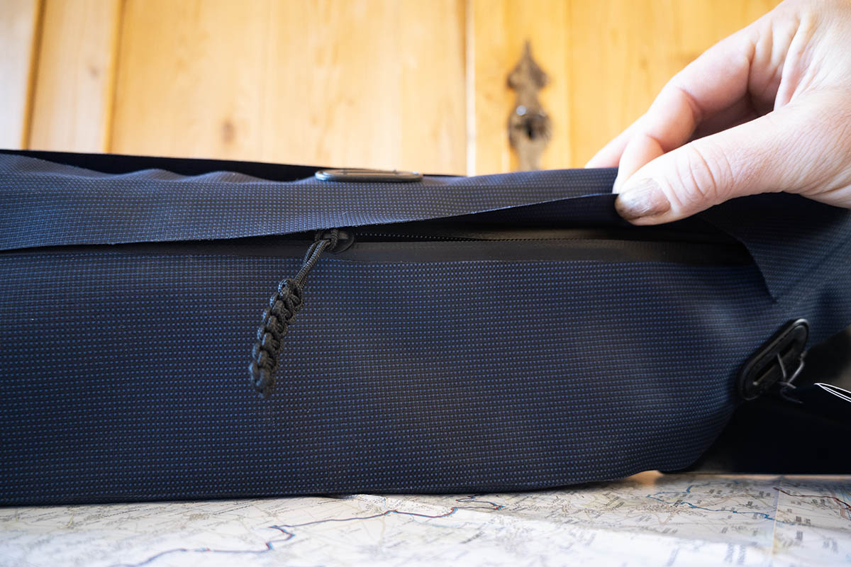 02 borsa frame roswheel zip