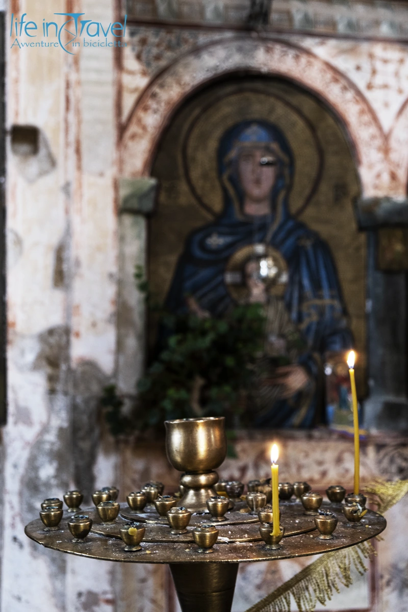 19 monastero di gelati georgia in bici