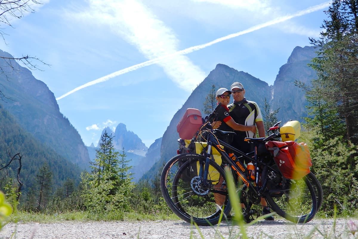 roby e susanna dolomiti in bici