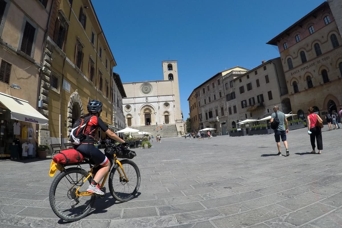 18 umbria in bici