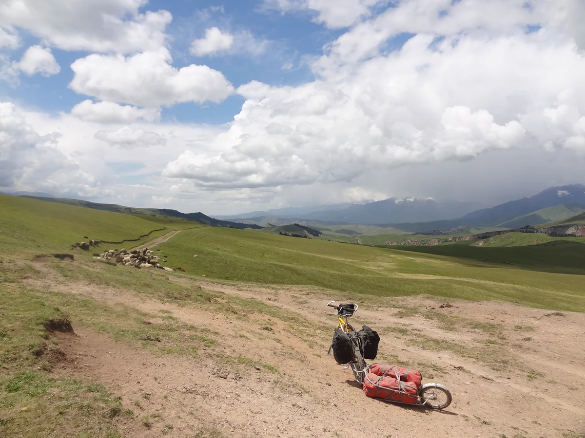 the road from karakol