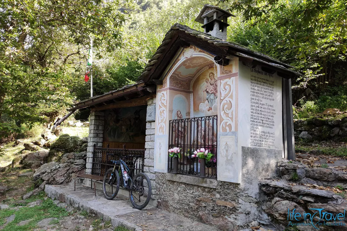SENTIERO DEL TRACCIOLINO MTB cappella di S. Sciüch