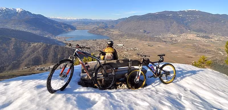 bici sulla neve