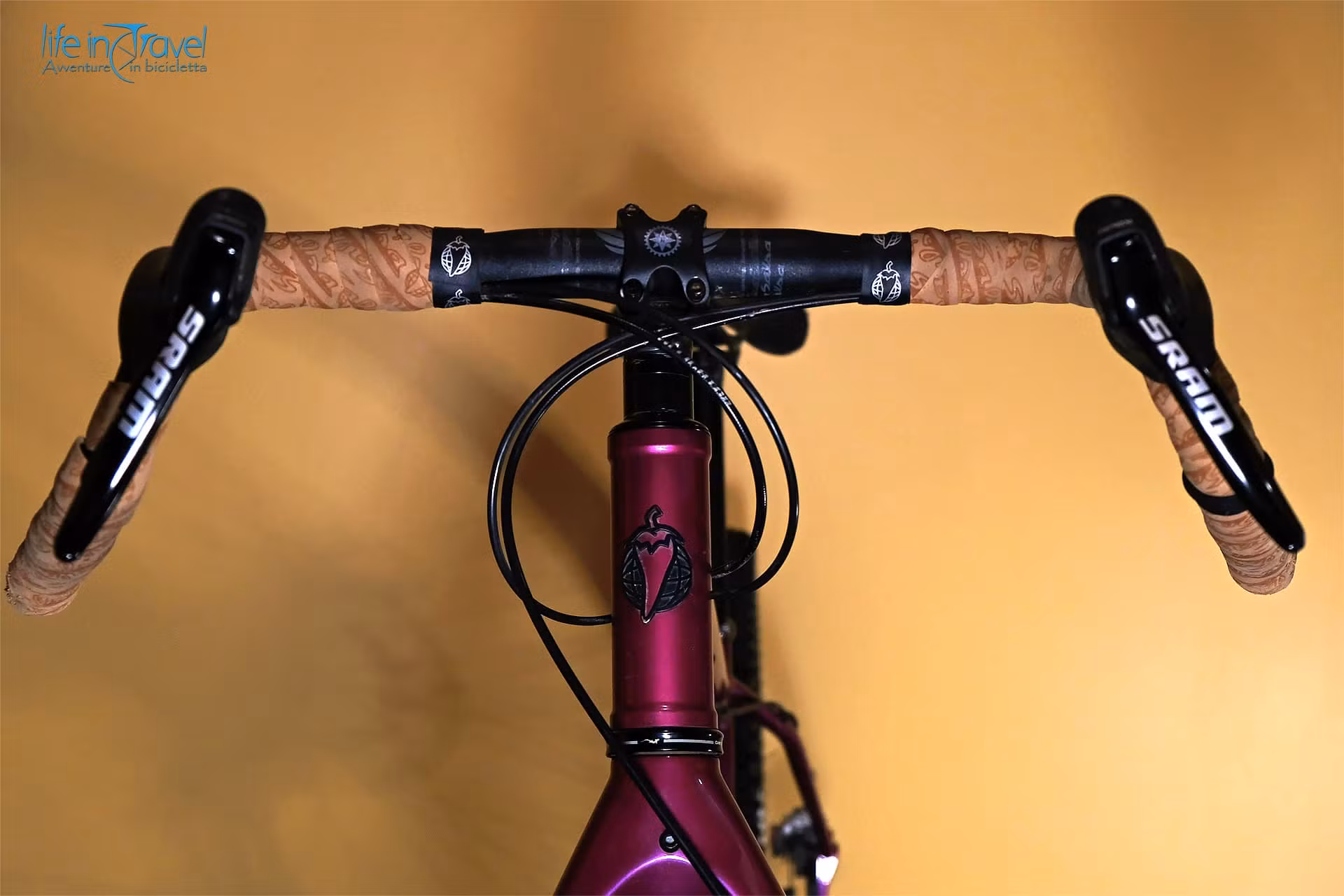 Best gravel handlebars and how to choose them