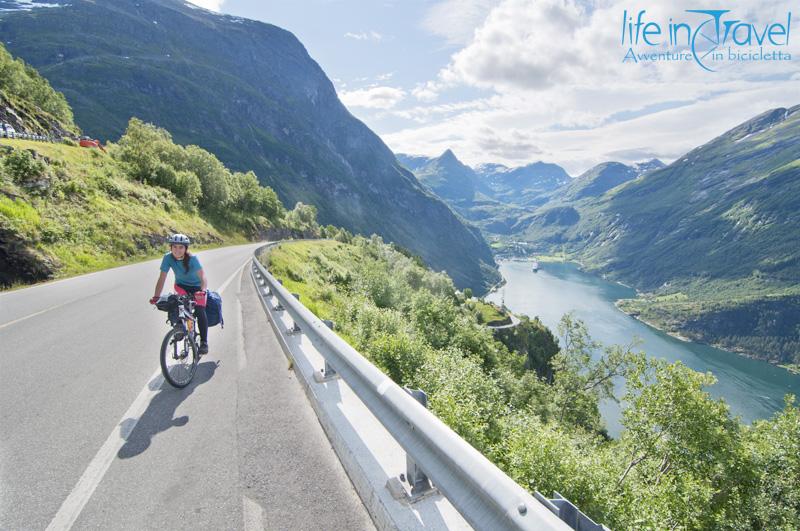 bici sui fiordi norvegia