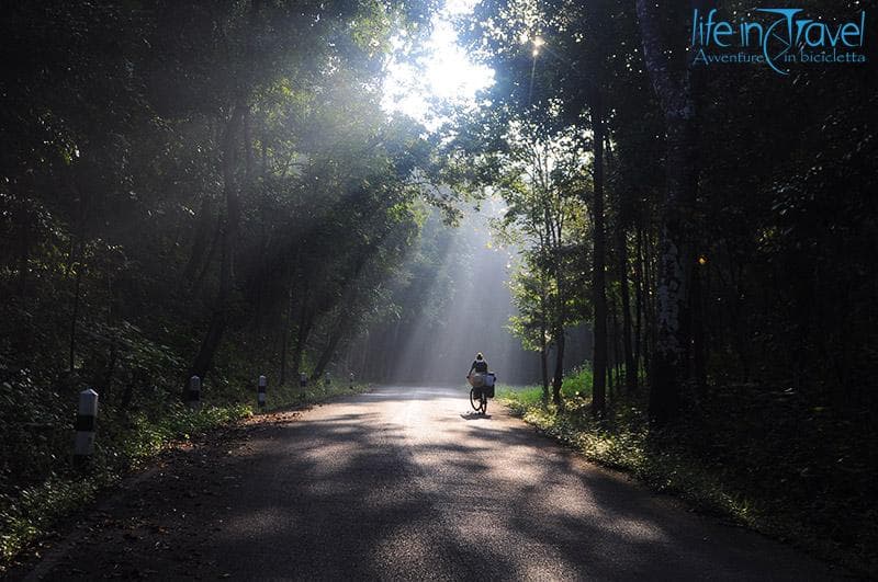 18 thailandia in bici