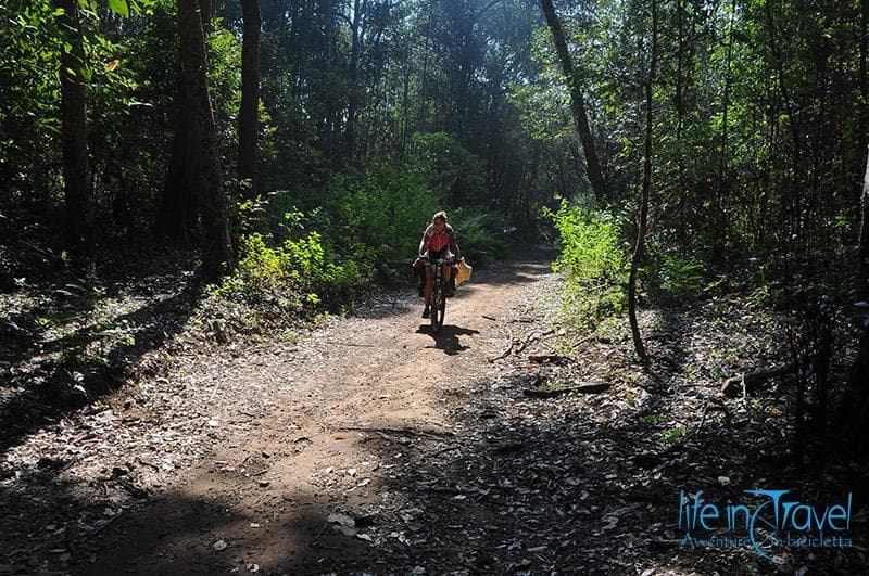 20 thailandia in bici
