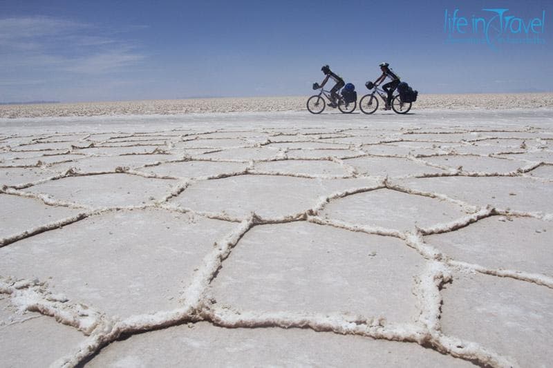 Salar de Uyuni by bicycle salar de uyuni in bici