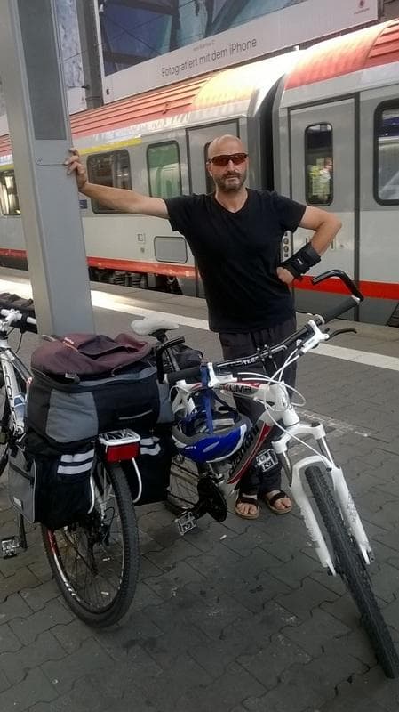 1 partenza in treno bici