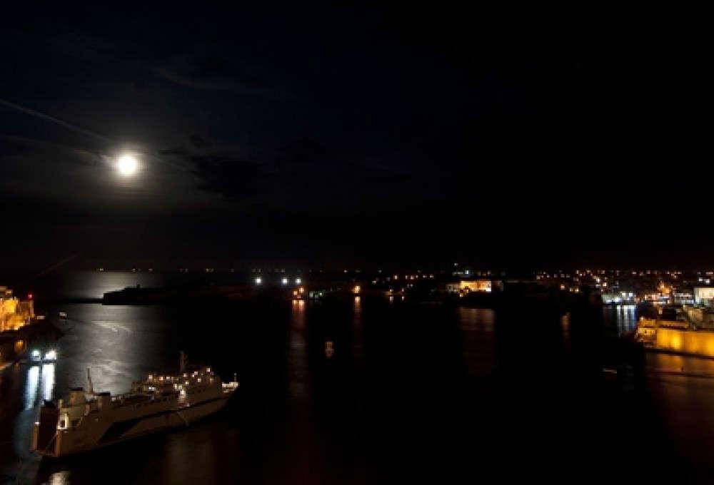 Malta in notturna