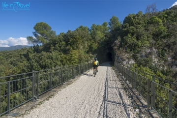 Ex ferrovia Spoleto Norcia in bicicletta