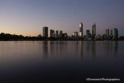 Skyline notturno di Perth
