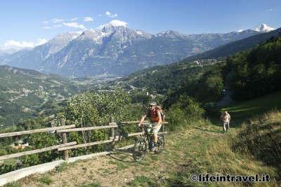 Valle d&#039;Aosta in e-bike